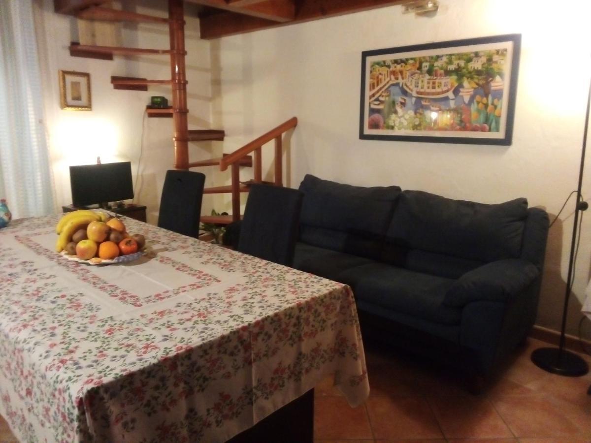 B&B Antica Citta Cagliari Buitenkant foto